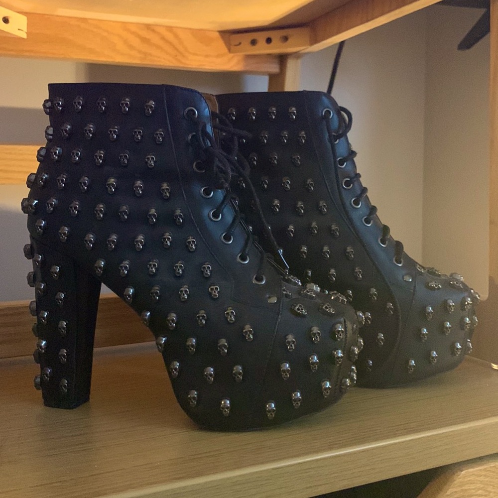 SKULL STUDDED JEFF CAMPBELL LITA BOOT